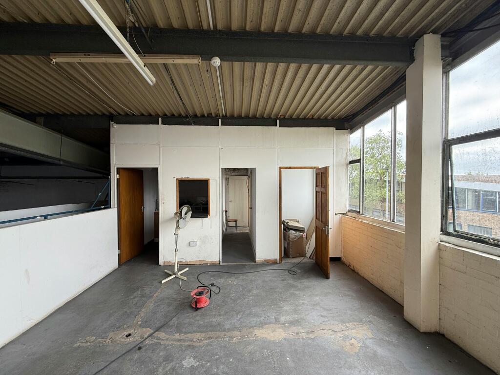 Mezzanine & offices