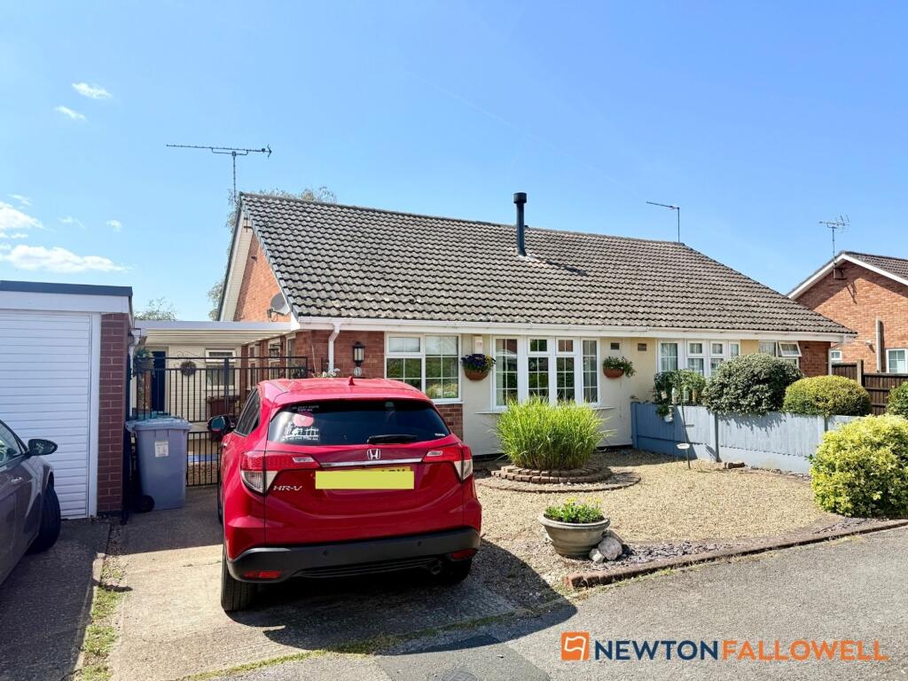 Main image of property: Crew Road, Collingham, NG23