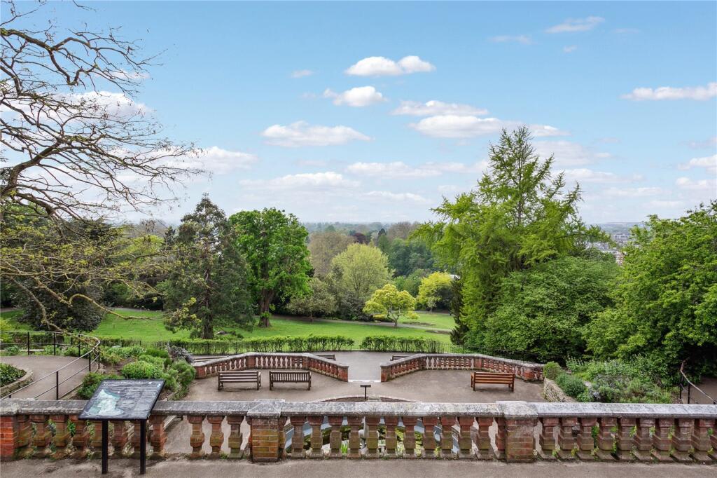 Main image of property: Park House,
Richmond Hill, TW10