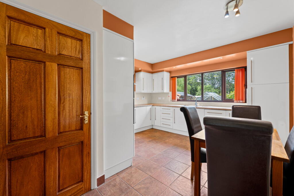 House in Stoke-on-Trent - More