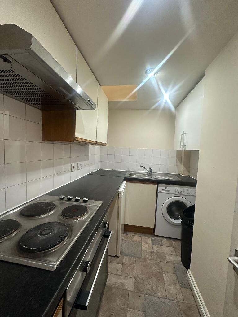 Main image of property: Alton Gardens, Luton