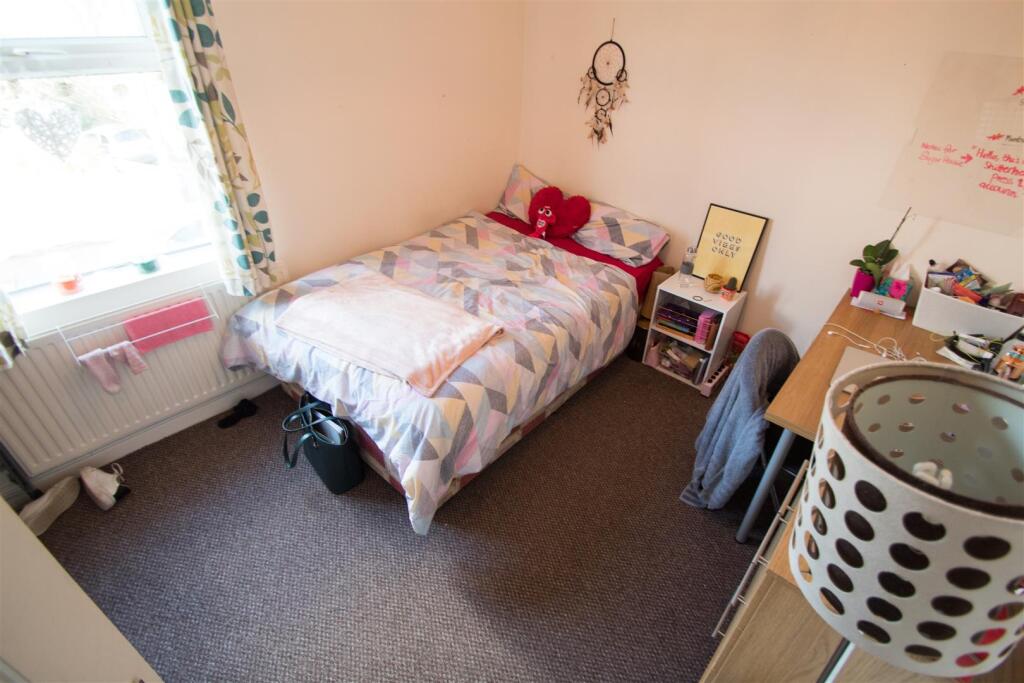 House in Leeds - View 4