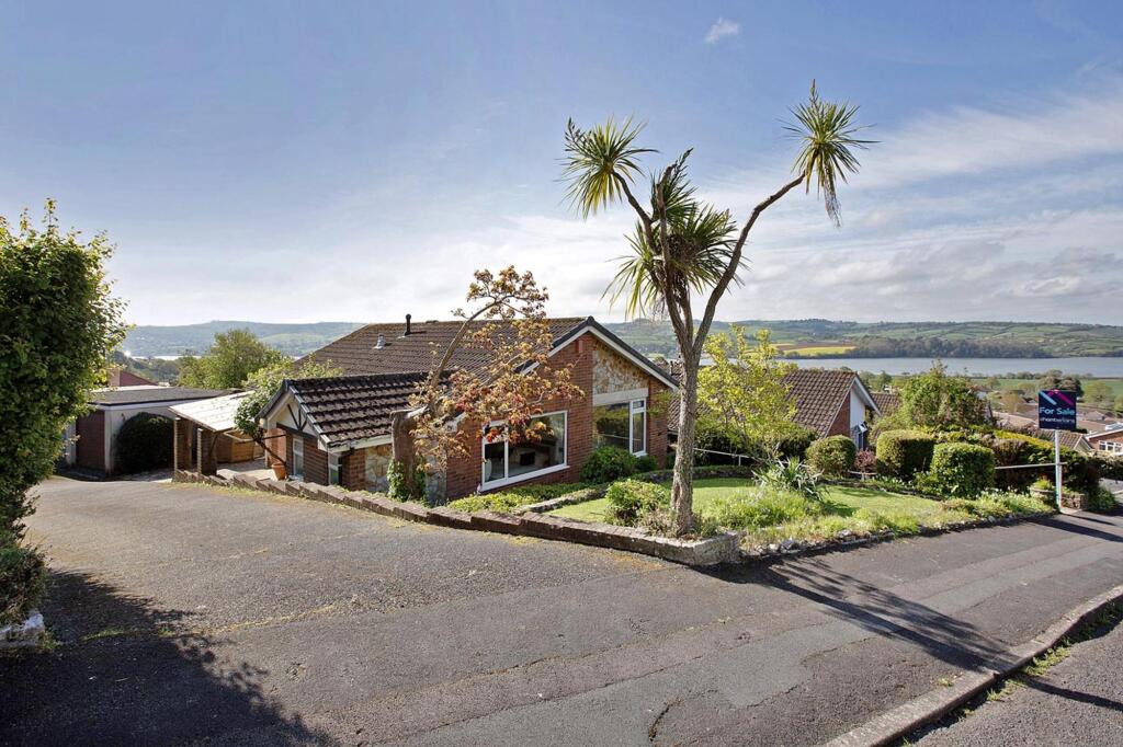 Main image of property: Grange Park, Bishopsteignton, TQ14