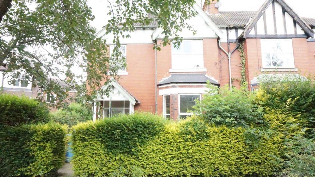 Main image of property: 6 Hymers Avenue, Hull, HU3 1LN