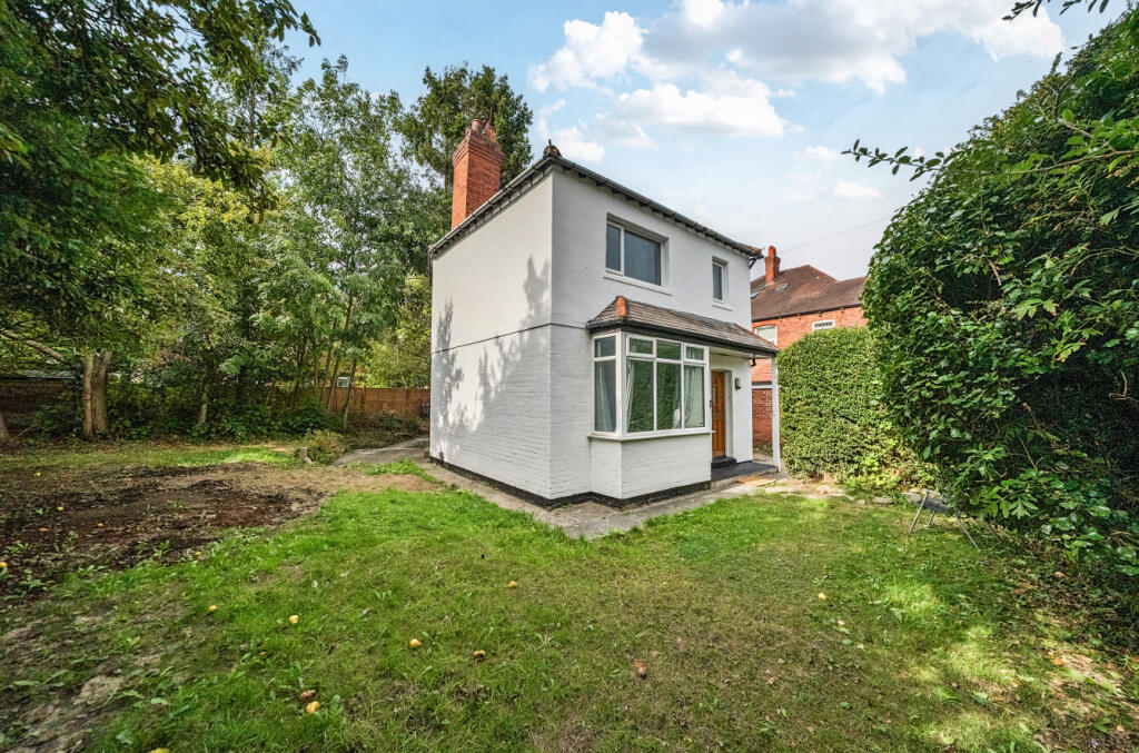 House in Leeds, Far Headingley, Weetwood - View 5