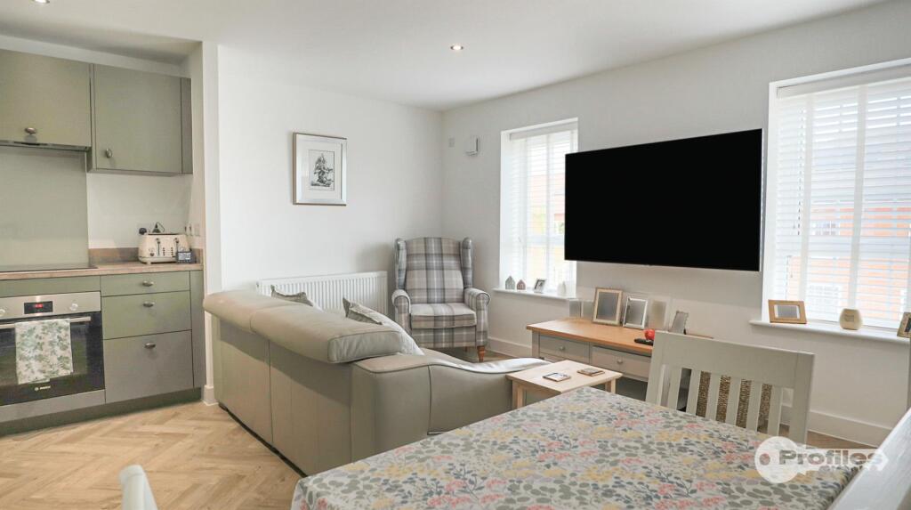 House in Leicester - View 2