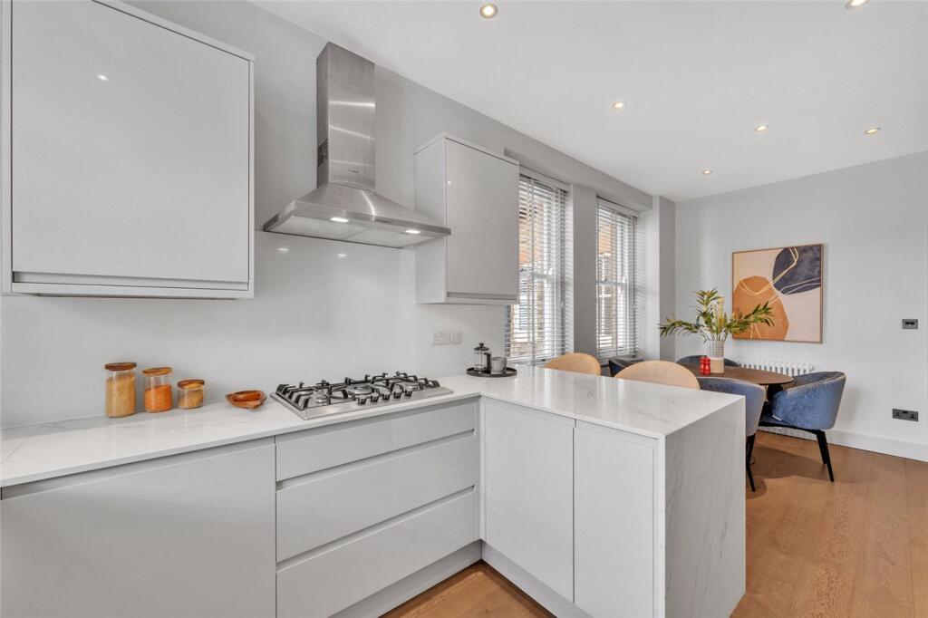Apartment in London - View 4
