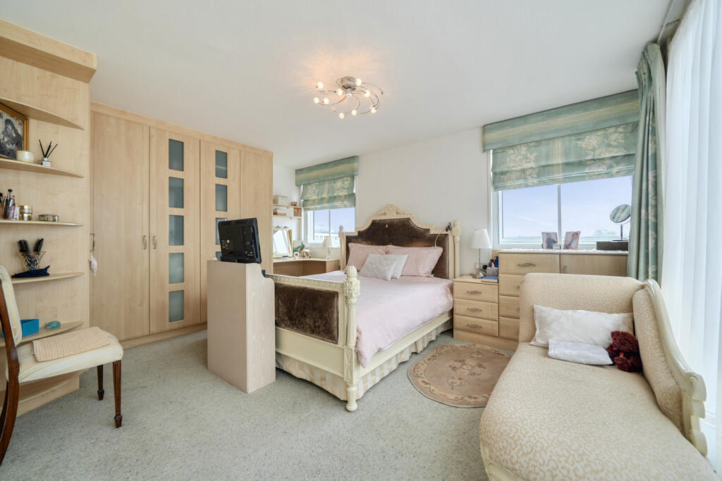 Apartment in Denham Green, Denham - View 5