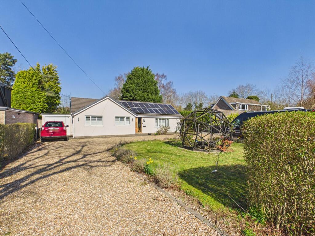 Main image of property: 90 Witham Road, Woodhall Spa