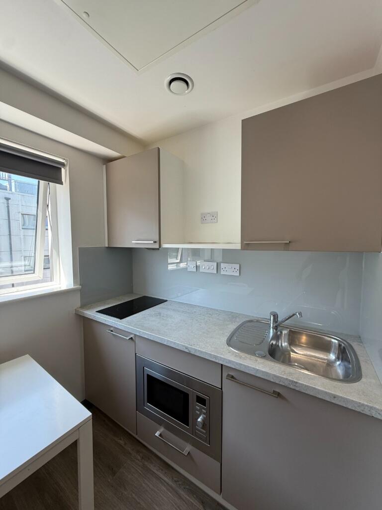 Dumfries Street, Luton, Bedfordshire - View 3