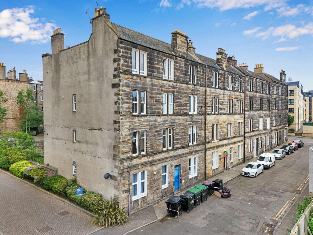 Main image of property: 12 (2F2) Ashley Place, Edinburgh, EH6 5PX
