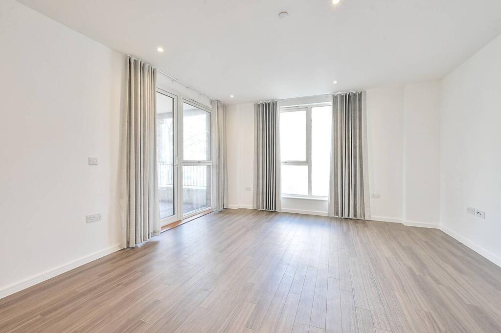 Main image of property: Avenue Road, Acton, LONDON, W3