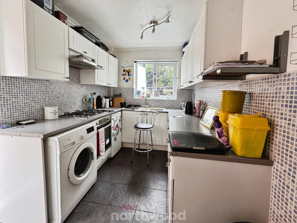 House in Doncaster - View 2
