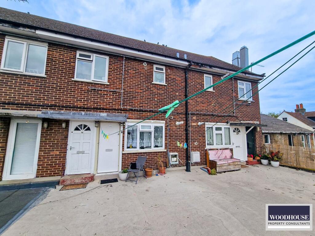 Main image of property: Turners Hill, Cheshunt, Waltham Cross, EN8