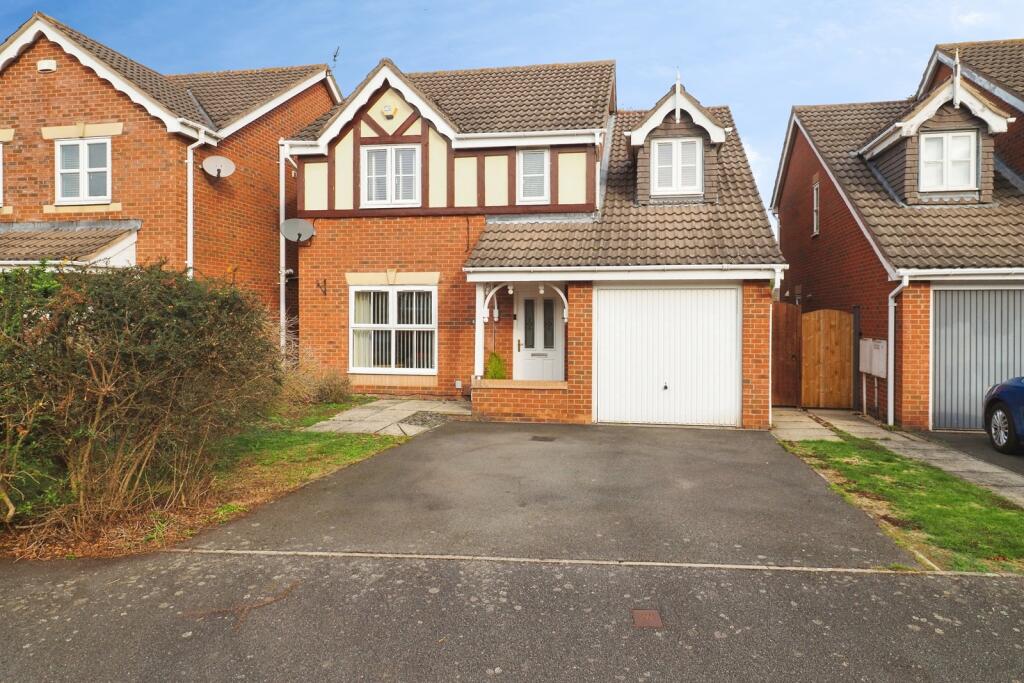 Main image of property: Sandpiper Close, Bingham, Nottinghamshire, NG13