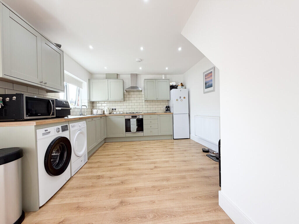 House in Stoke-on-Trent - View 3