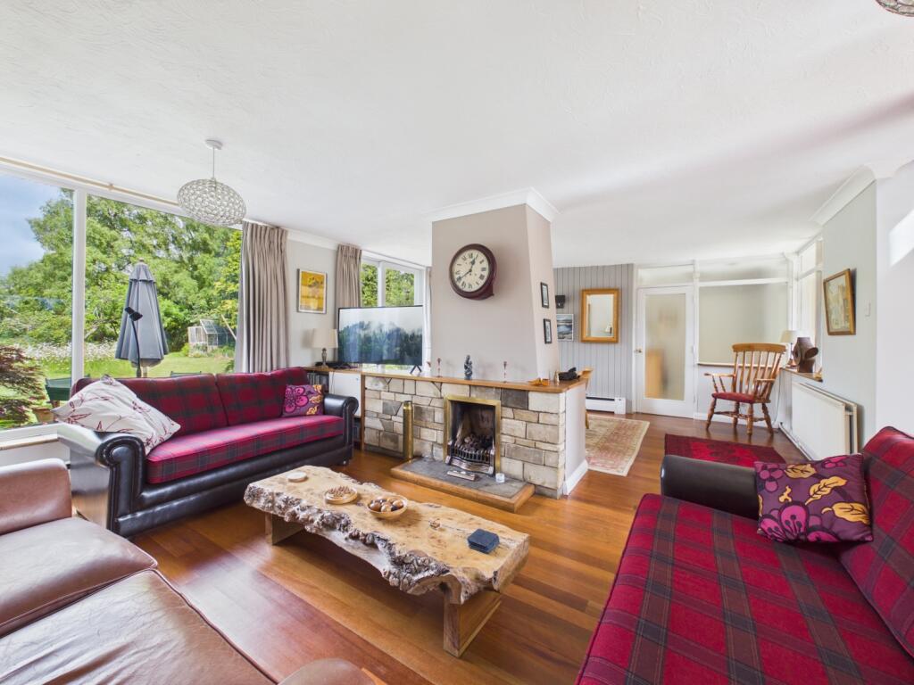 Resthaven Road, Wootton NN4 - View 3