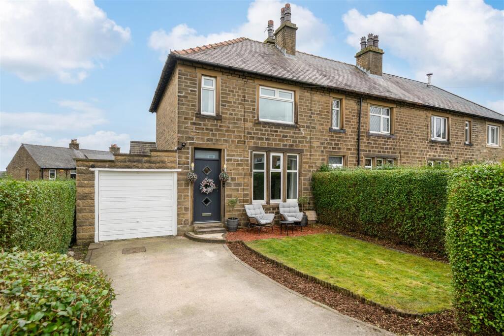 Main image of property: Crescent Avenue, Huddersfield