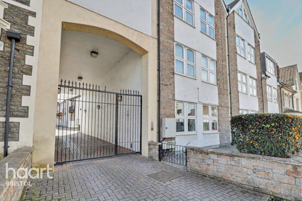 Property photo 6