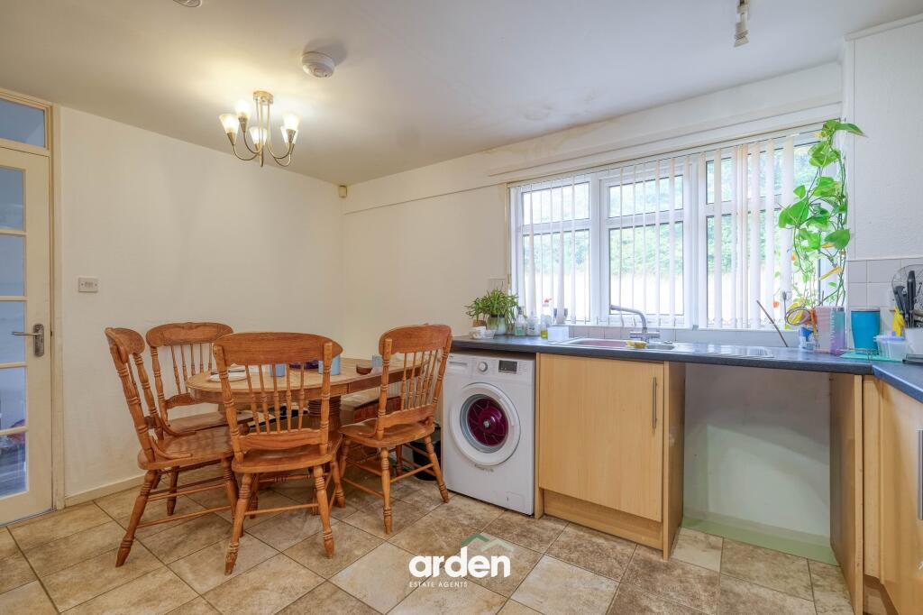 House in Redditch, Worcestershire - View 5