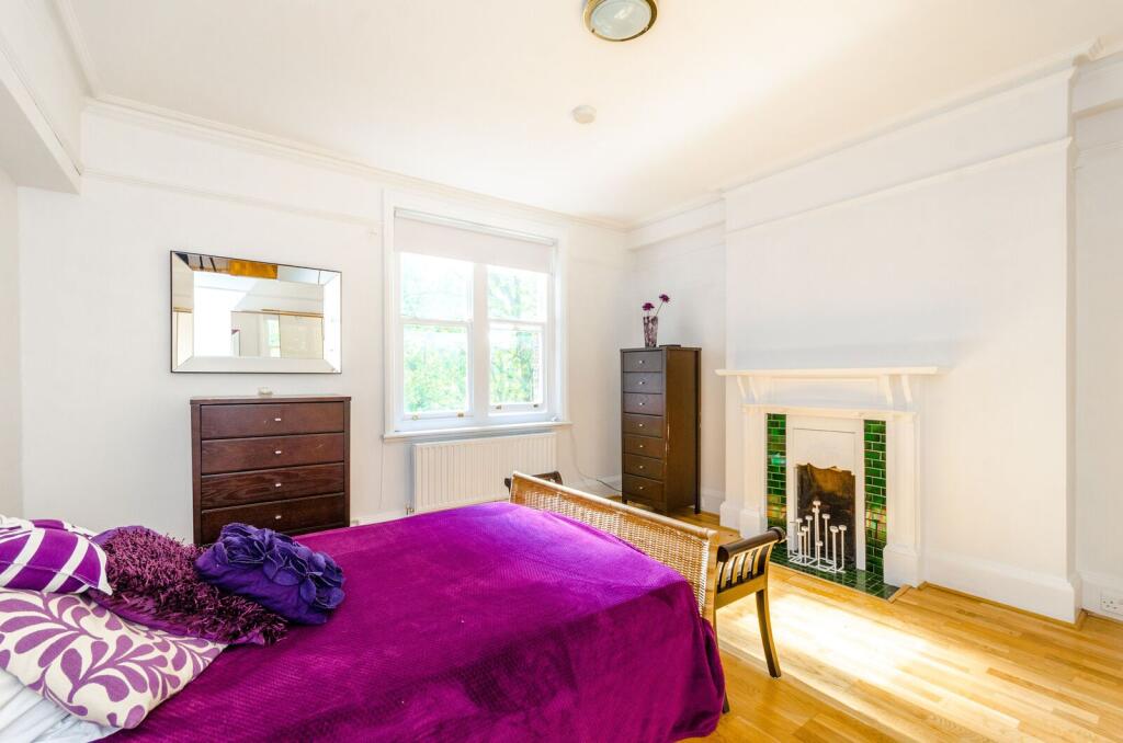 Apartment in London - View 4