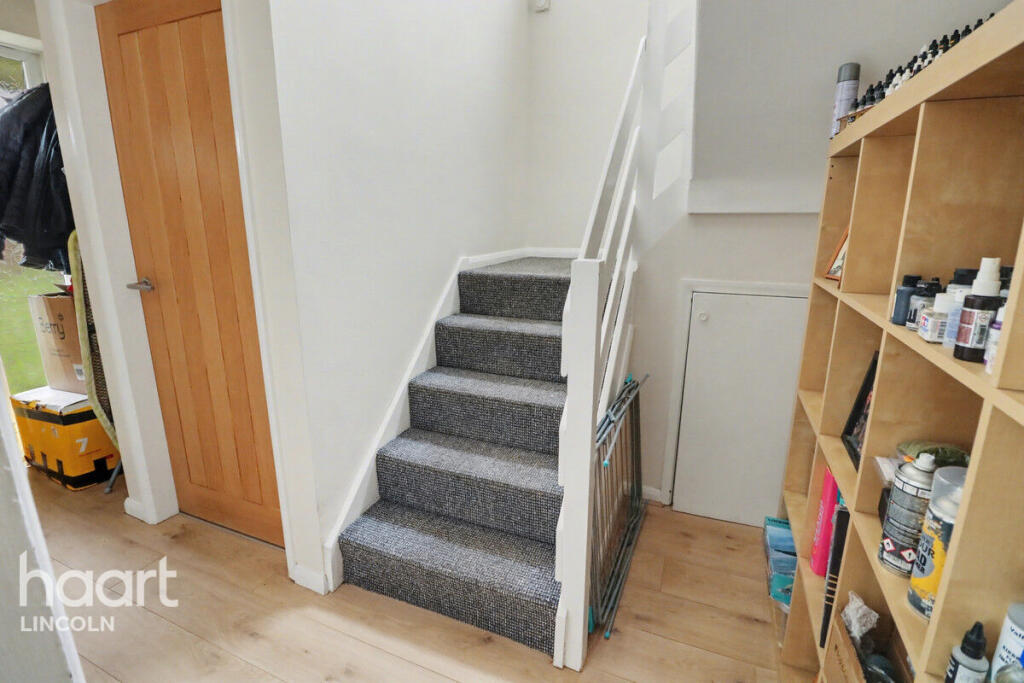 Birchwood Avenue, Lincoln photo 2