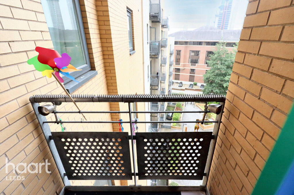 Main image of property: Aspect, Leeds