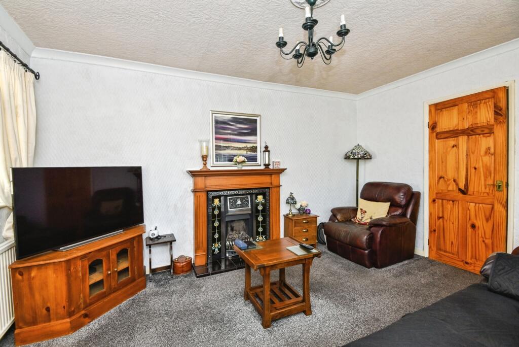 House in Lancaster, Overton - More