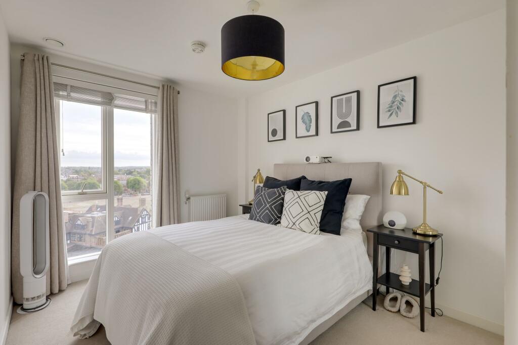Apartment in London - View 5