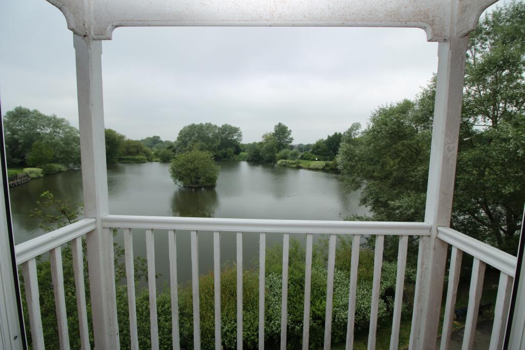 Main image of property: Guillemot Way, Aylesbury, HP19