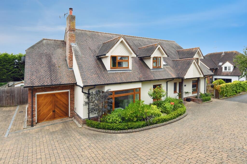 Main image of property: The Old Orchard, Howe Green, Chelmsford