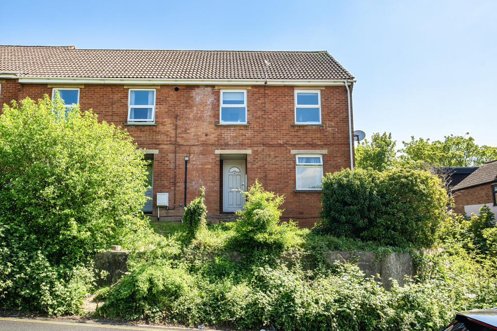 Main image of property: High Street, Royal Wootton Bassett, Royal Wootton Bassett, SN4
