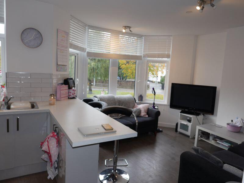 Apartment in Cardiff - View 2