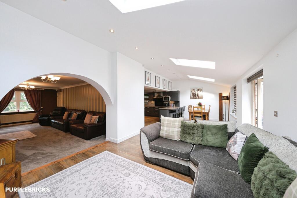 House in Sheffield - View 4