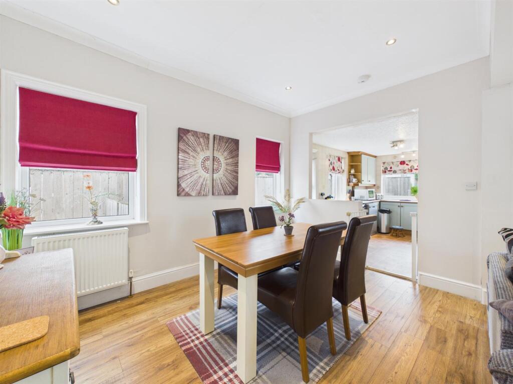 House in York - View 4