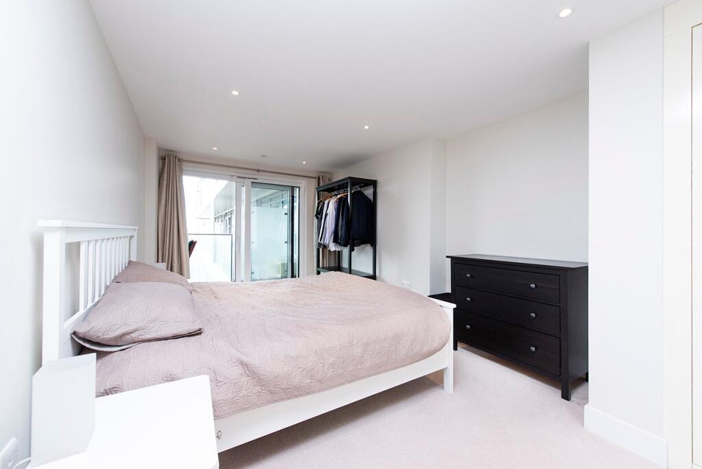 Apartment in London - View 3
