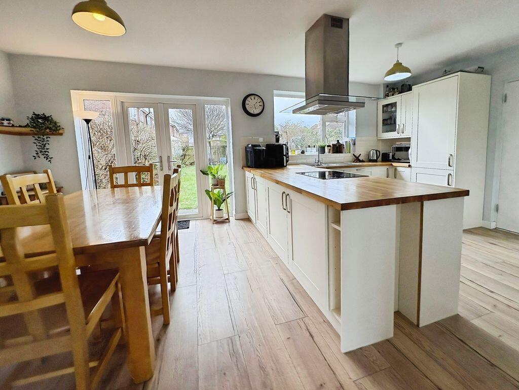 House in North Tyneside, North East - More
