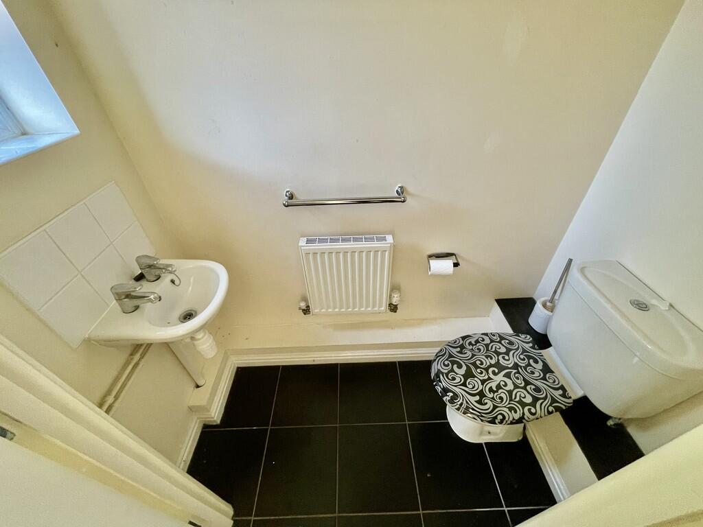 House in Peterborough - View 4