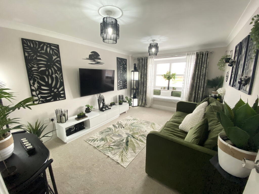 Apartment in Rochdale, Balderstone - View 5
