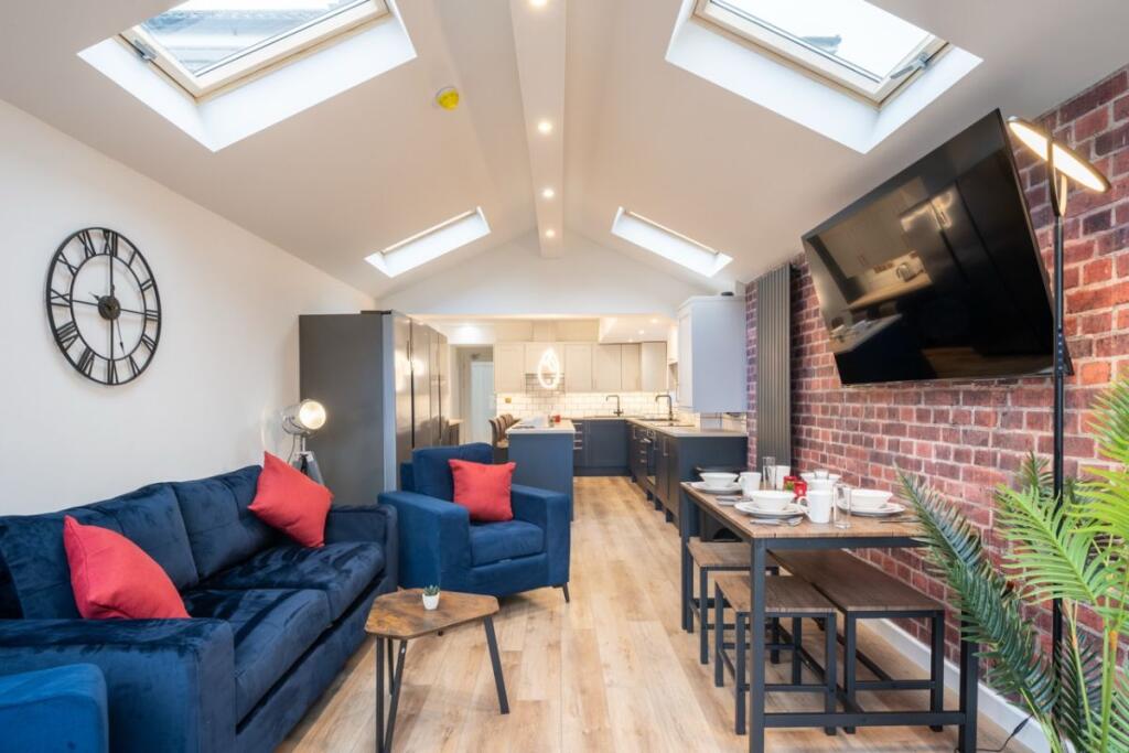 House in Cambridge - View 4