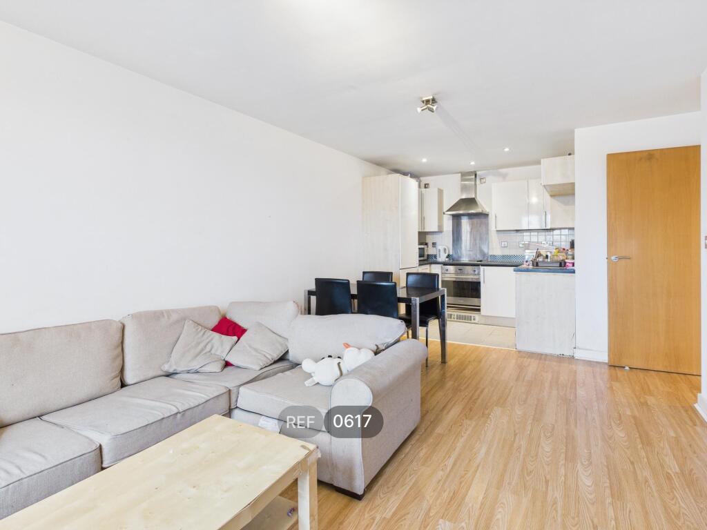 Main image of property: Queens Court, Queens Dock Avenue, HU1 3DR