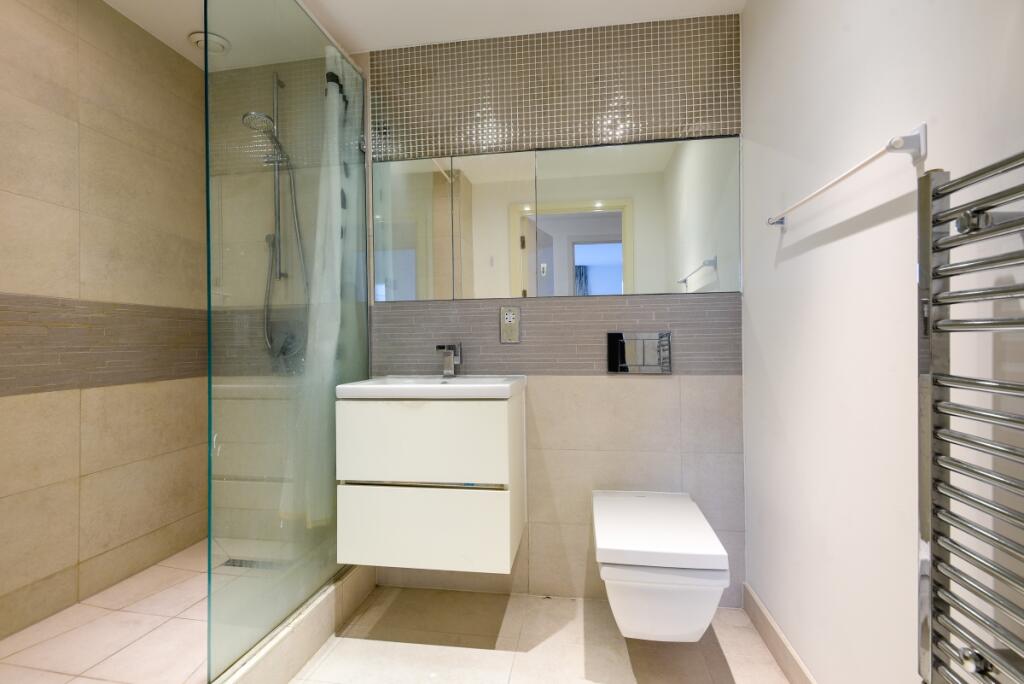 Apartment in London - View 4