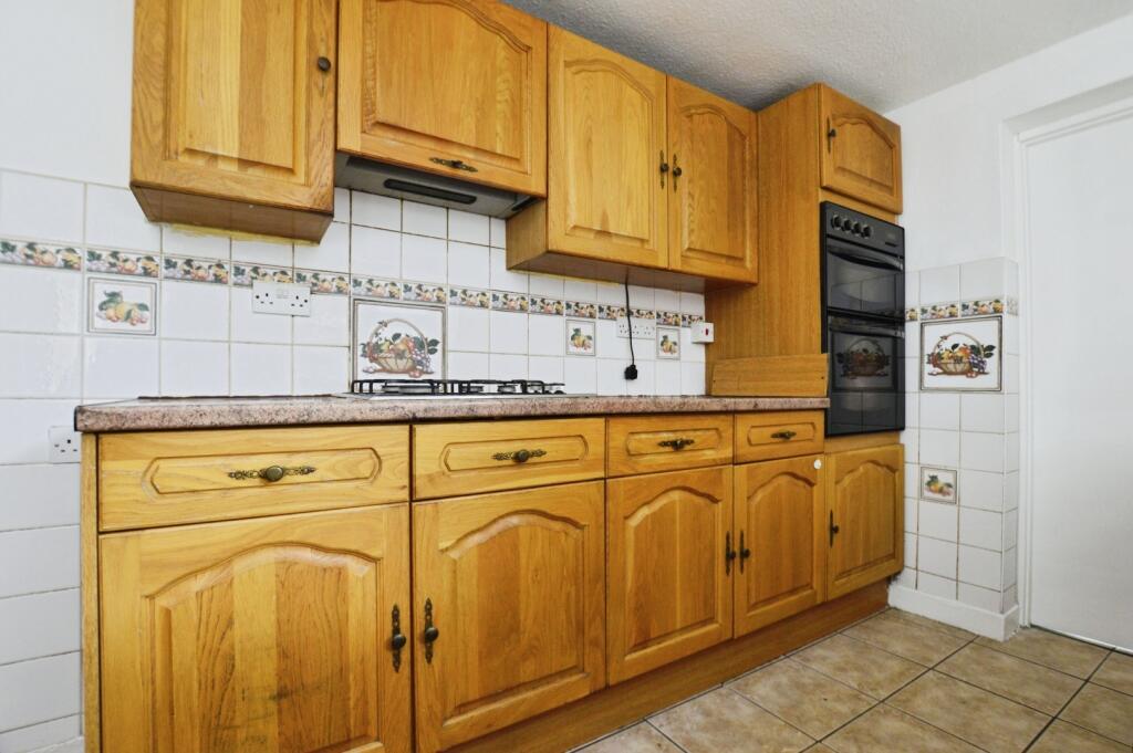 House in London - View 5