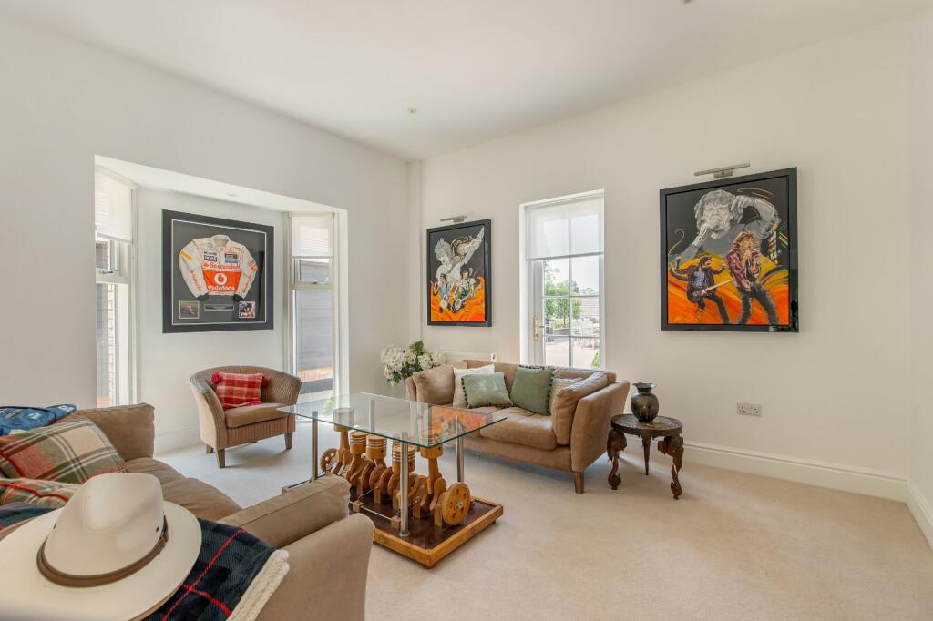 House in Stevenage - View 5