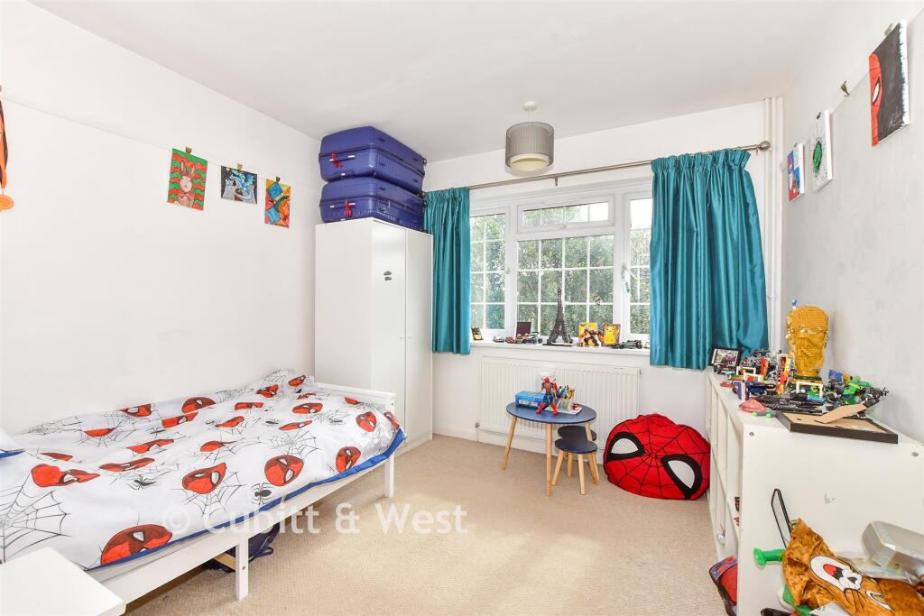 Apartment in Portsmouth - More