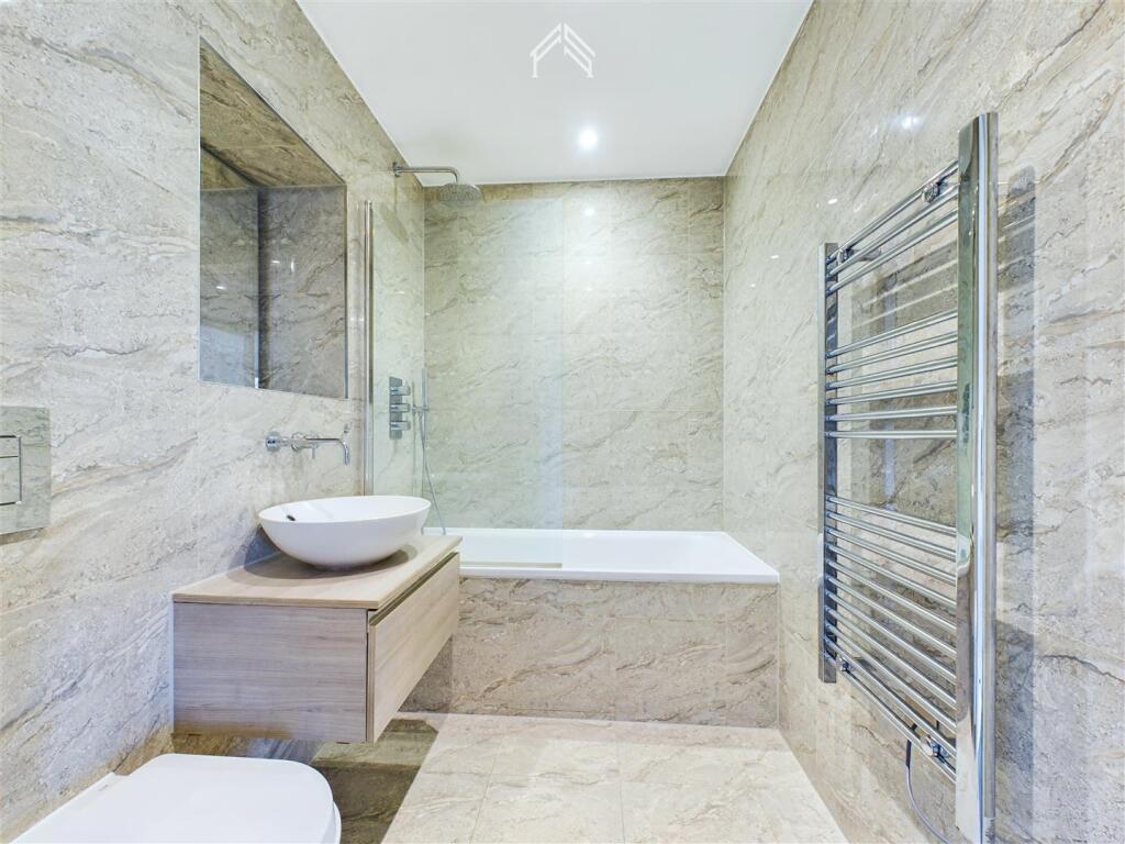 Apartment in St Albans - View 5