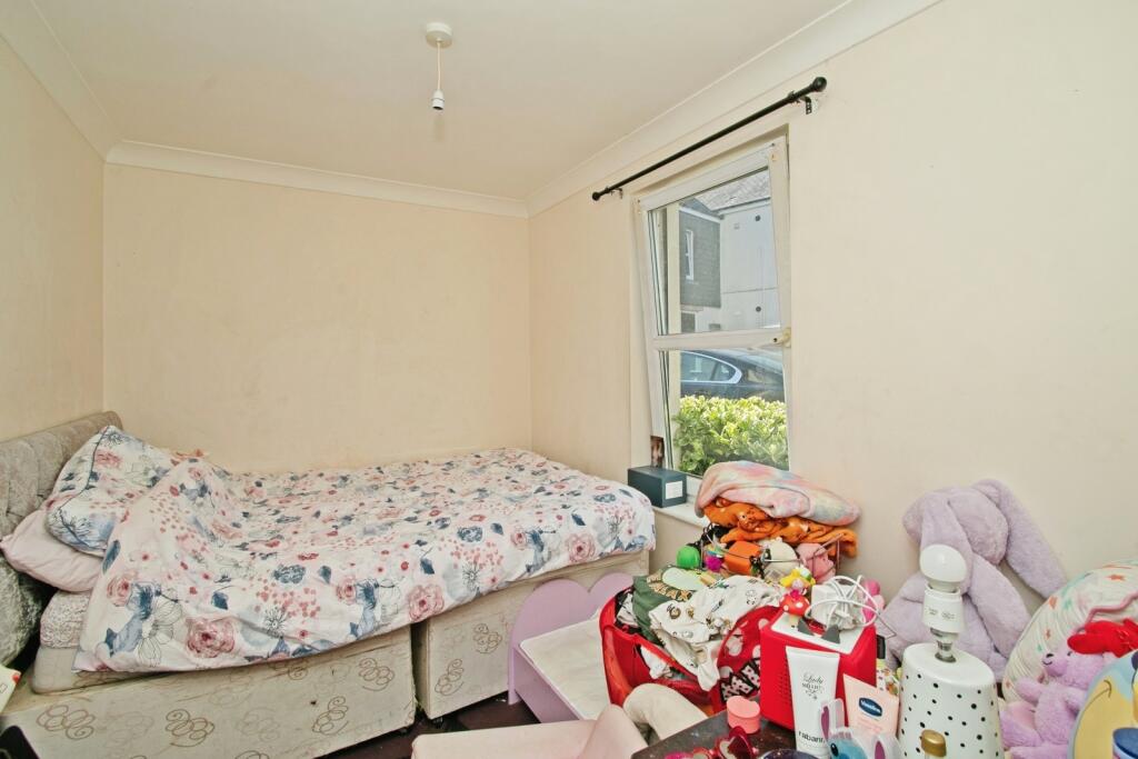 Apartment in Camborne, High Condurrow - More