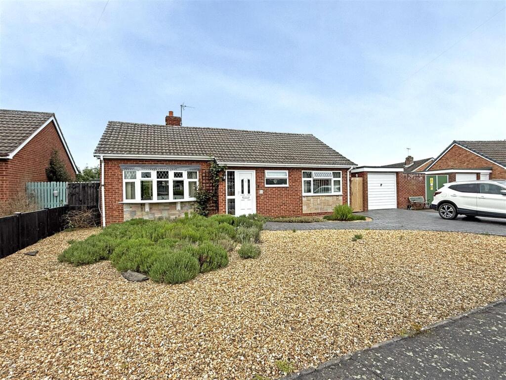 3-bed detached on Brook Road, Bomere Heath, Shrewsbury, £355,000