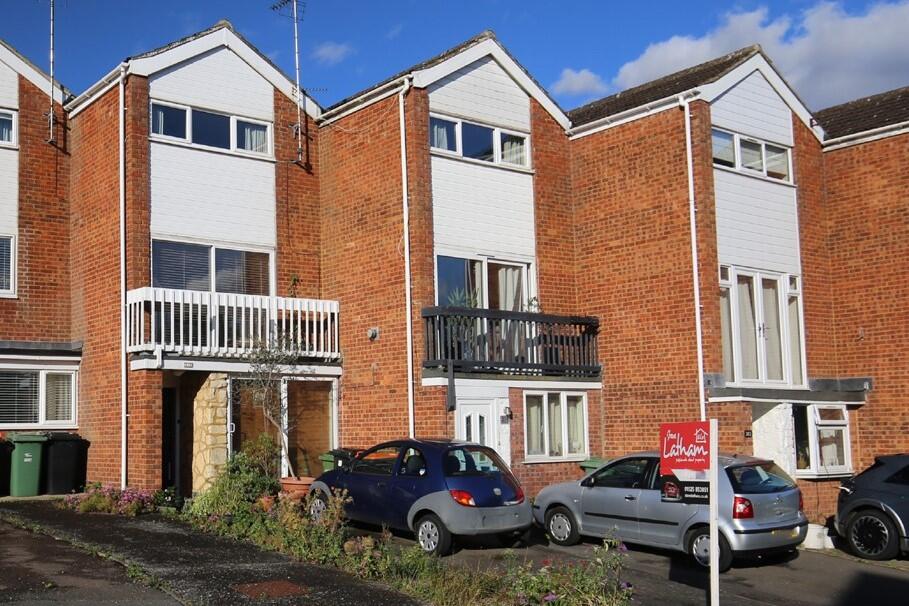 Main image of property: Bideford Green, Linslade, Leighton Buzzard, Bedfordshire