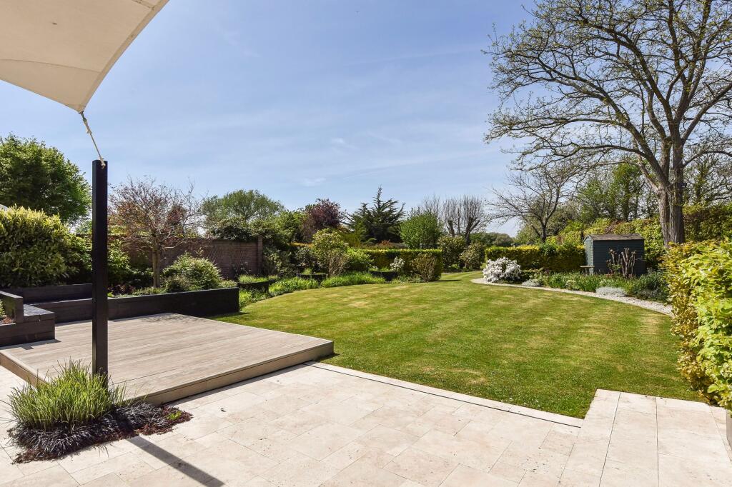 House in Chichester, Birdham - View 2